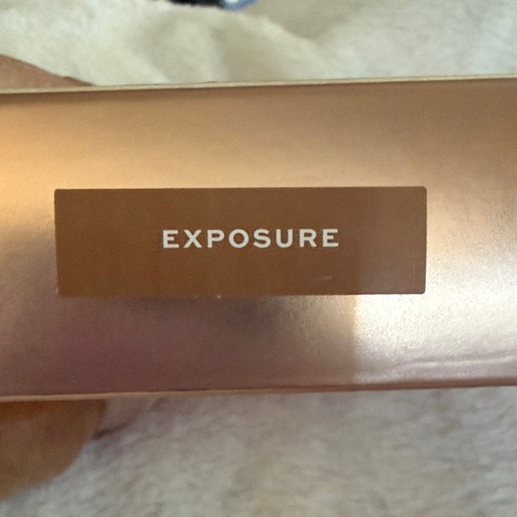 Highlighter - Gold - Picture 2 of 4